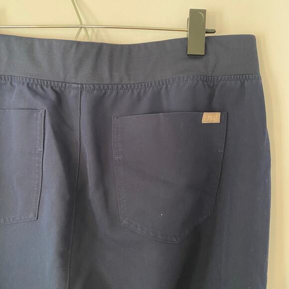 FIGS Navy Blue Zamora Jogger Scrub Pants Uniform Nurse Dr Women size Large Tall - Picture 6 of 8